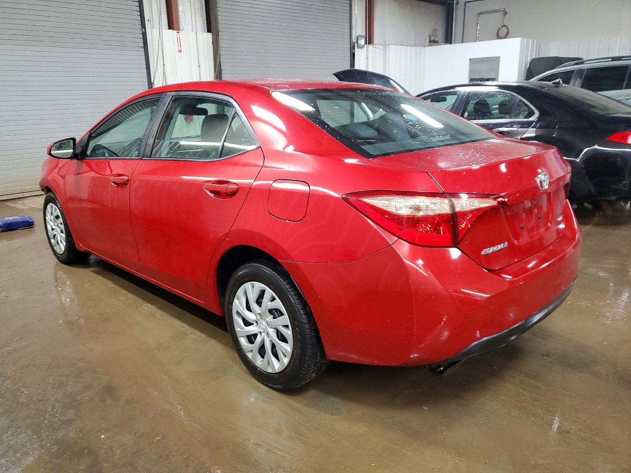 2018 TOYOTA COROLLA L photo 2
