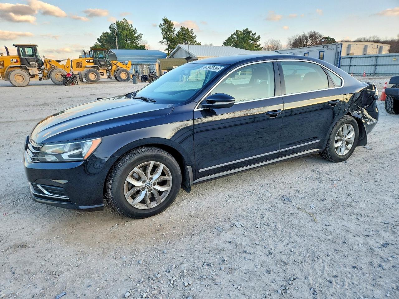 2017 VOLKSWAGEN PASSAT