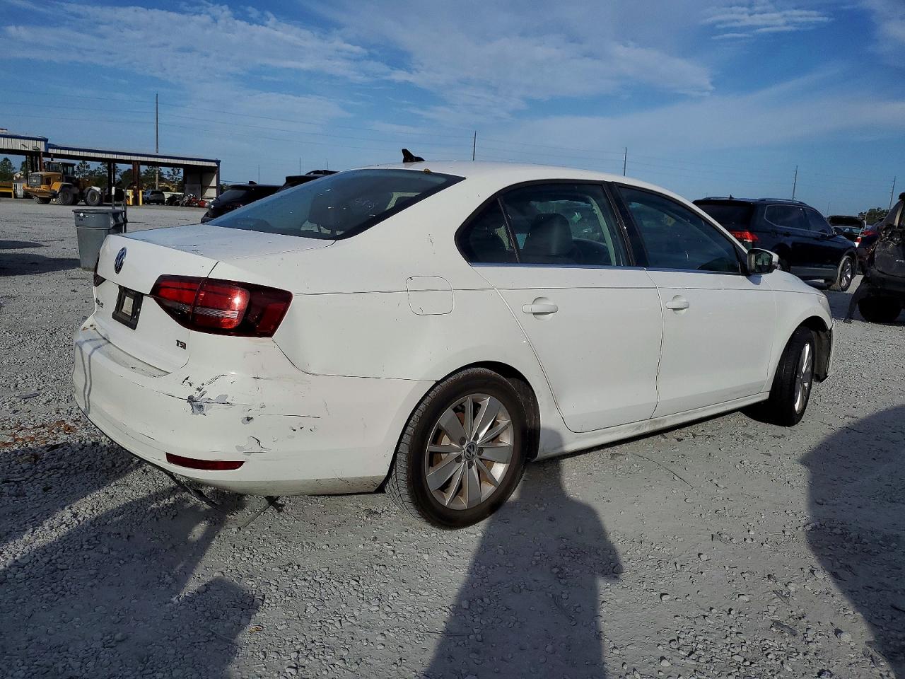2016 VOLKSWAGEN JETTA SE photo 5