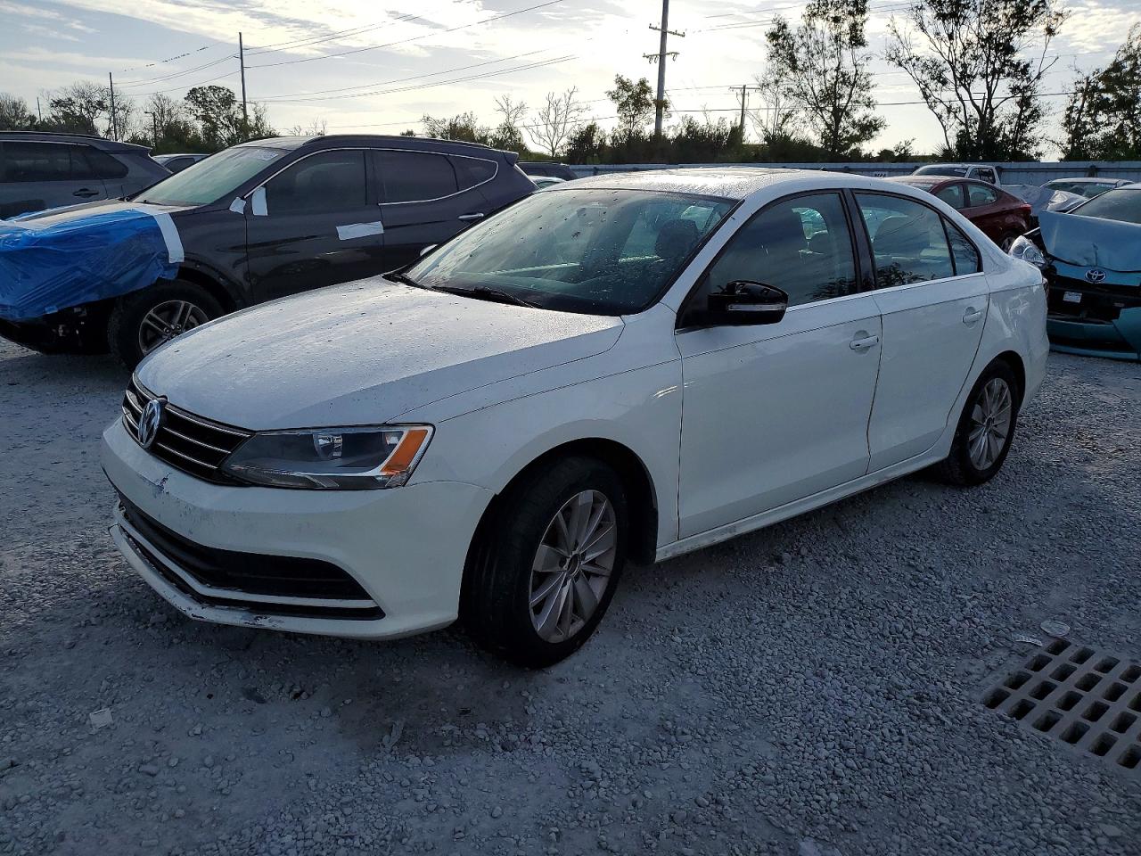 2016 VOLKSWAGEN JETTA