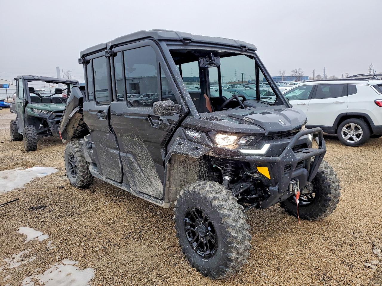 2024 CAN-AM DEFENDER