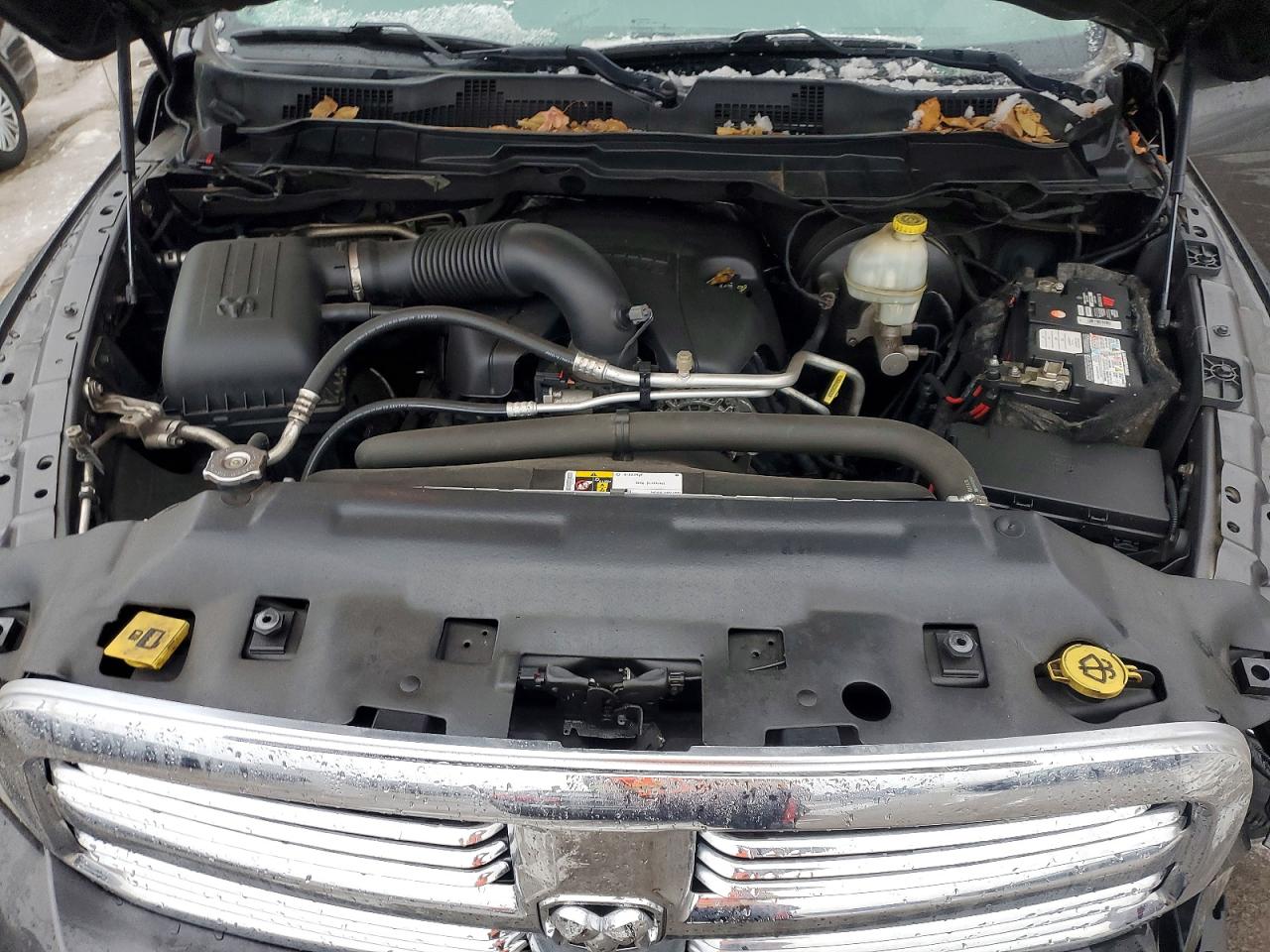 2016 RAM 1500 SLT photo 11