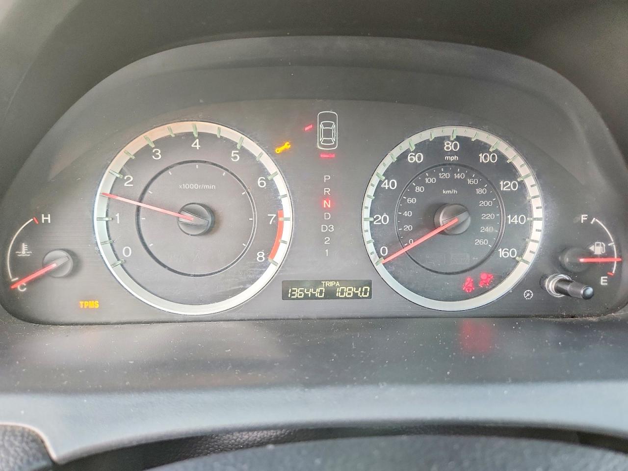 2010 HONDA ACCORD LX photo 17