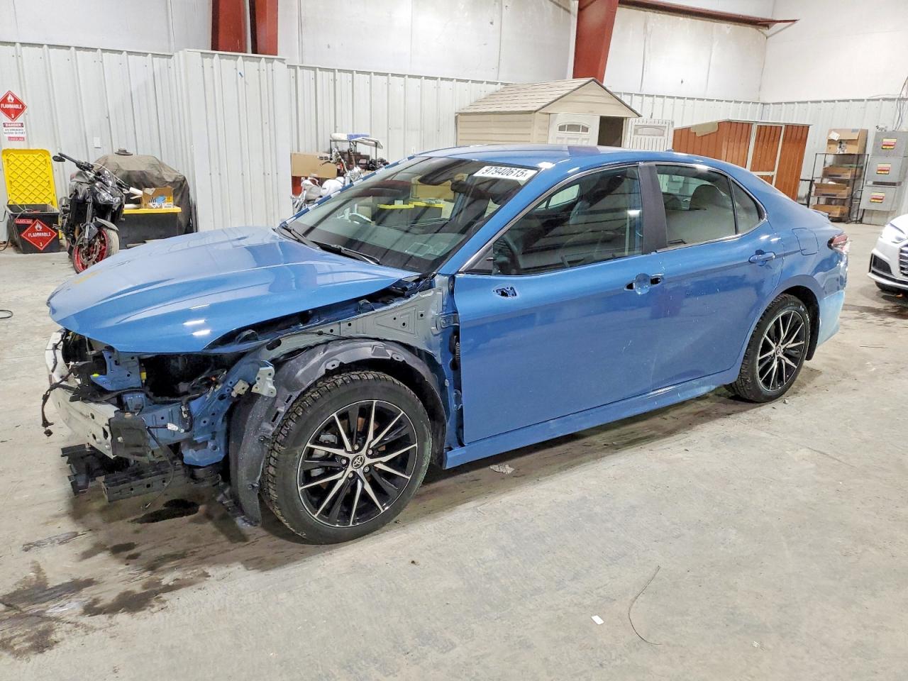 2024 TOYOTA CAMRY