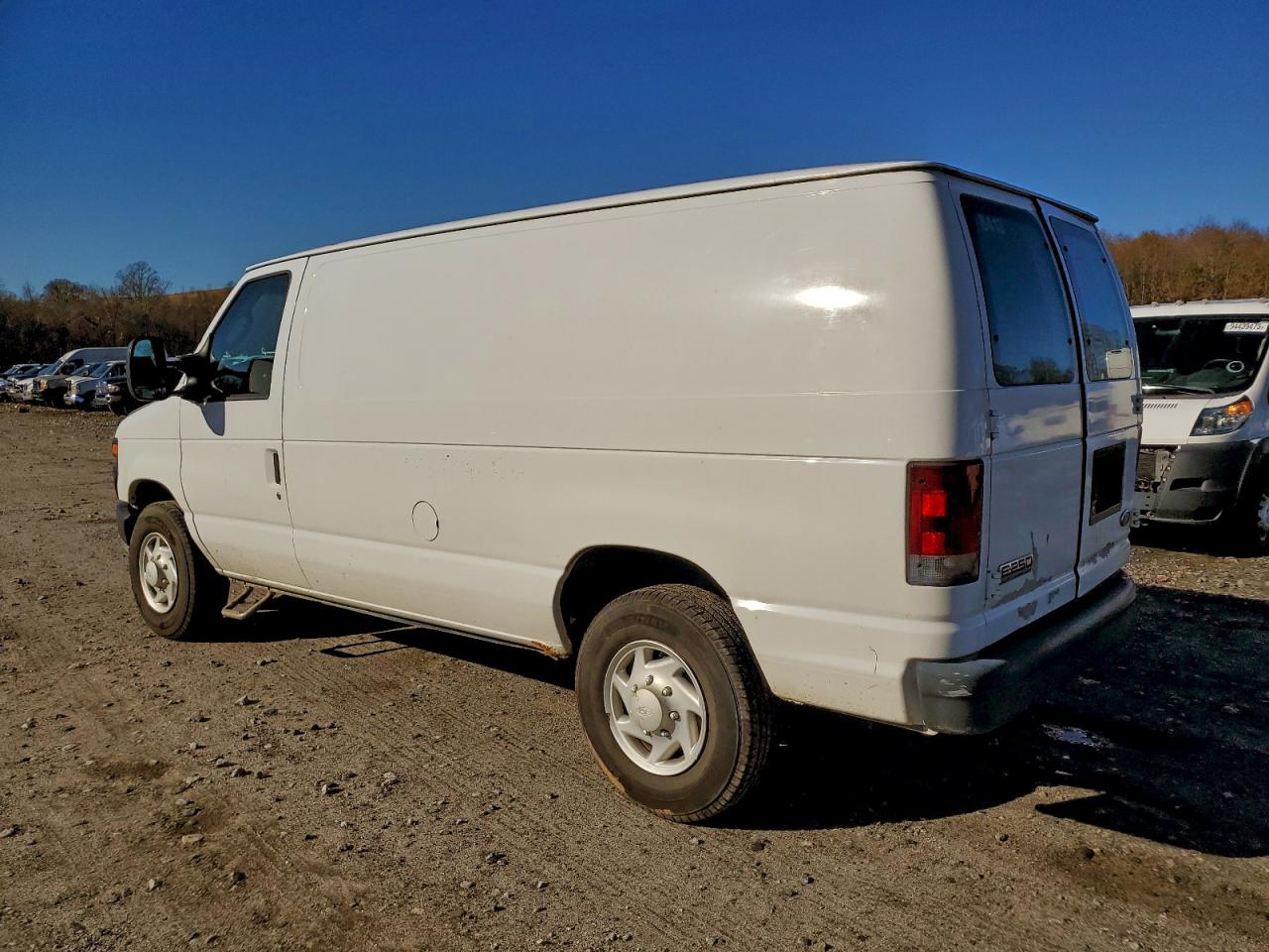2008 FORD E250 DELIVERY VAN photo 2