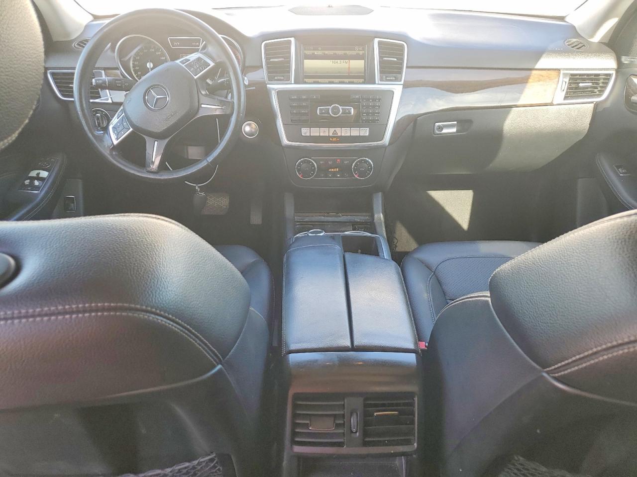 2015 MERCEDES-BENZ ML 350 4MATIC photo 22