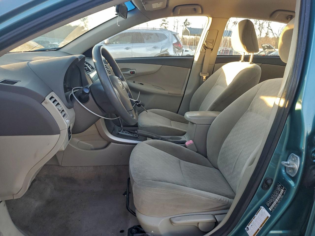 2009 TOYOTA COROLLA BASE photo 19