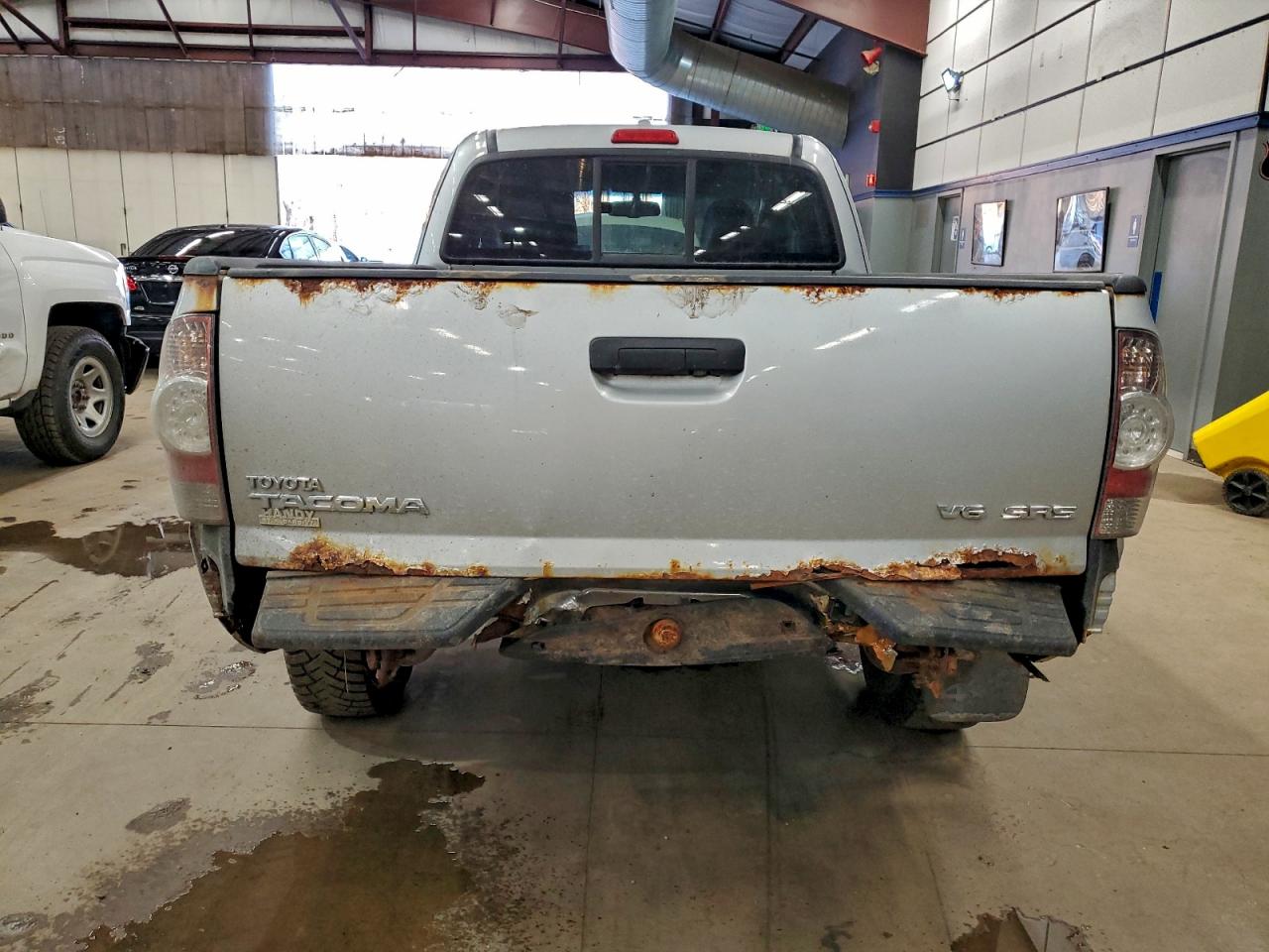 2009 TOYOTA TACOMA ACCESS CAB photo 11
