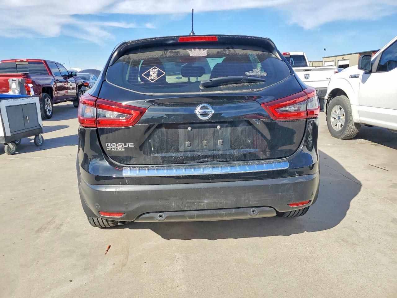 2020 NISSAN ROGUE SPORT S photo 6