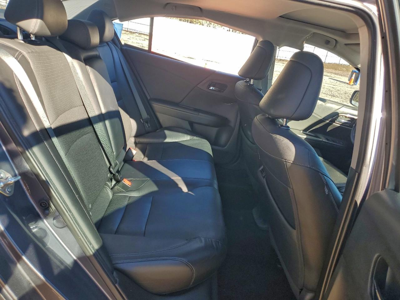 2016 HONDA ACCORD EXL photo 19