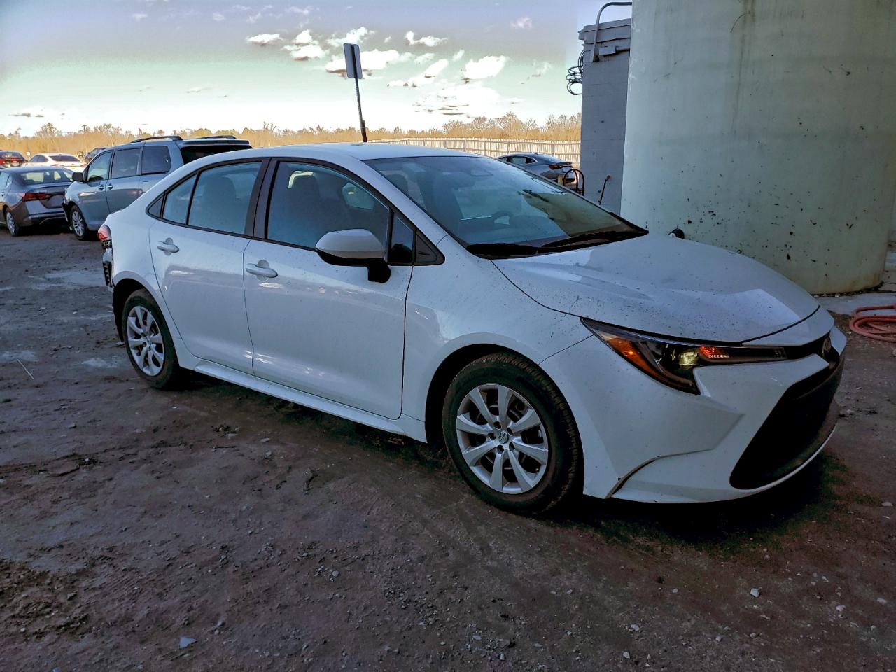 2025 TOYOTA COROLLA LE photo 7