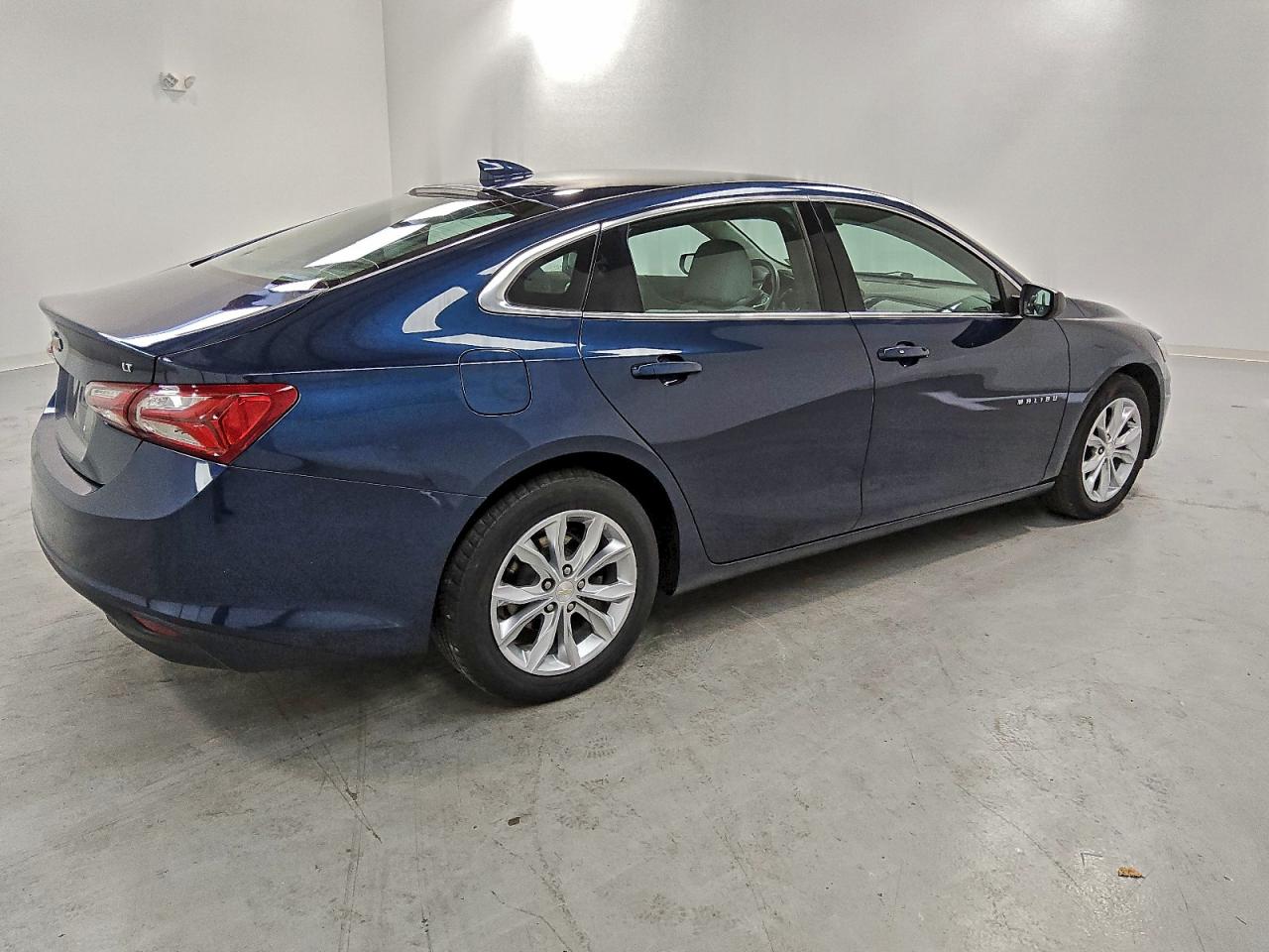 2020 CHEVROLET MALIBU LT photo 7