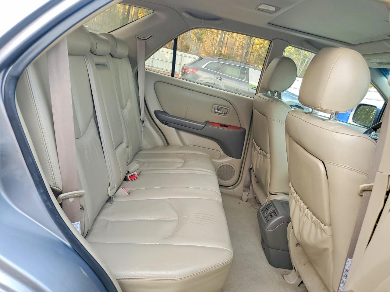 2002 LEXUS RX 300 photo 10