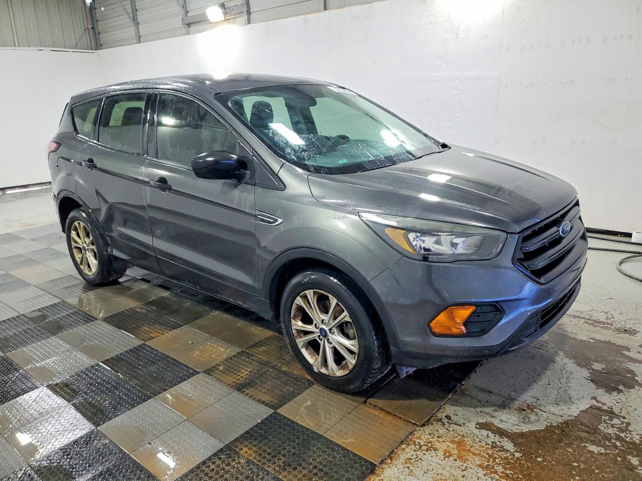 2018 FORD ESCAPE S photo 4