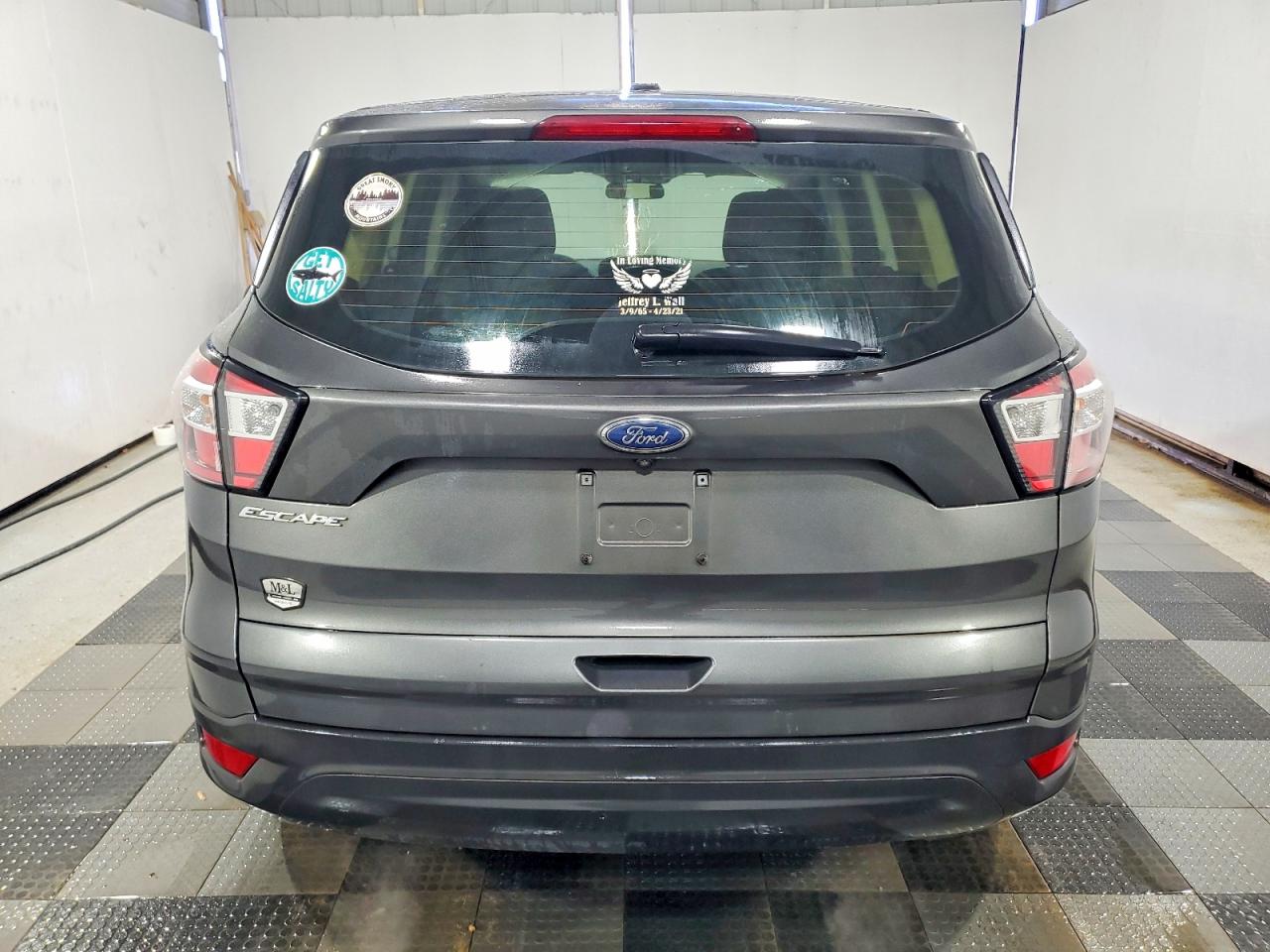 2018 FORD ESCAPE S photo 6