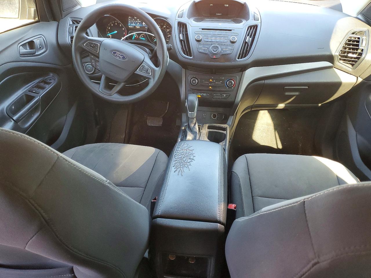 2018 FORD ESCAPE S photo 8