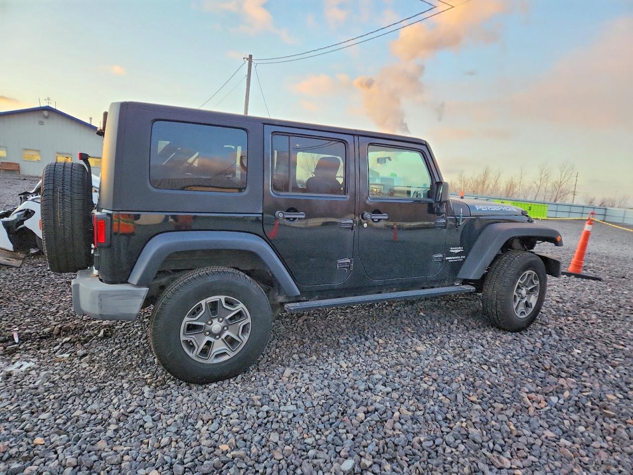 2009 JEEP WRANGLER UNLIMITED SAHARA photo 9