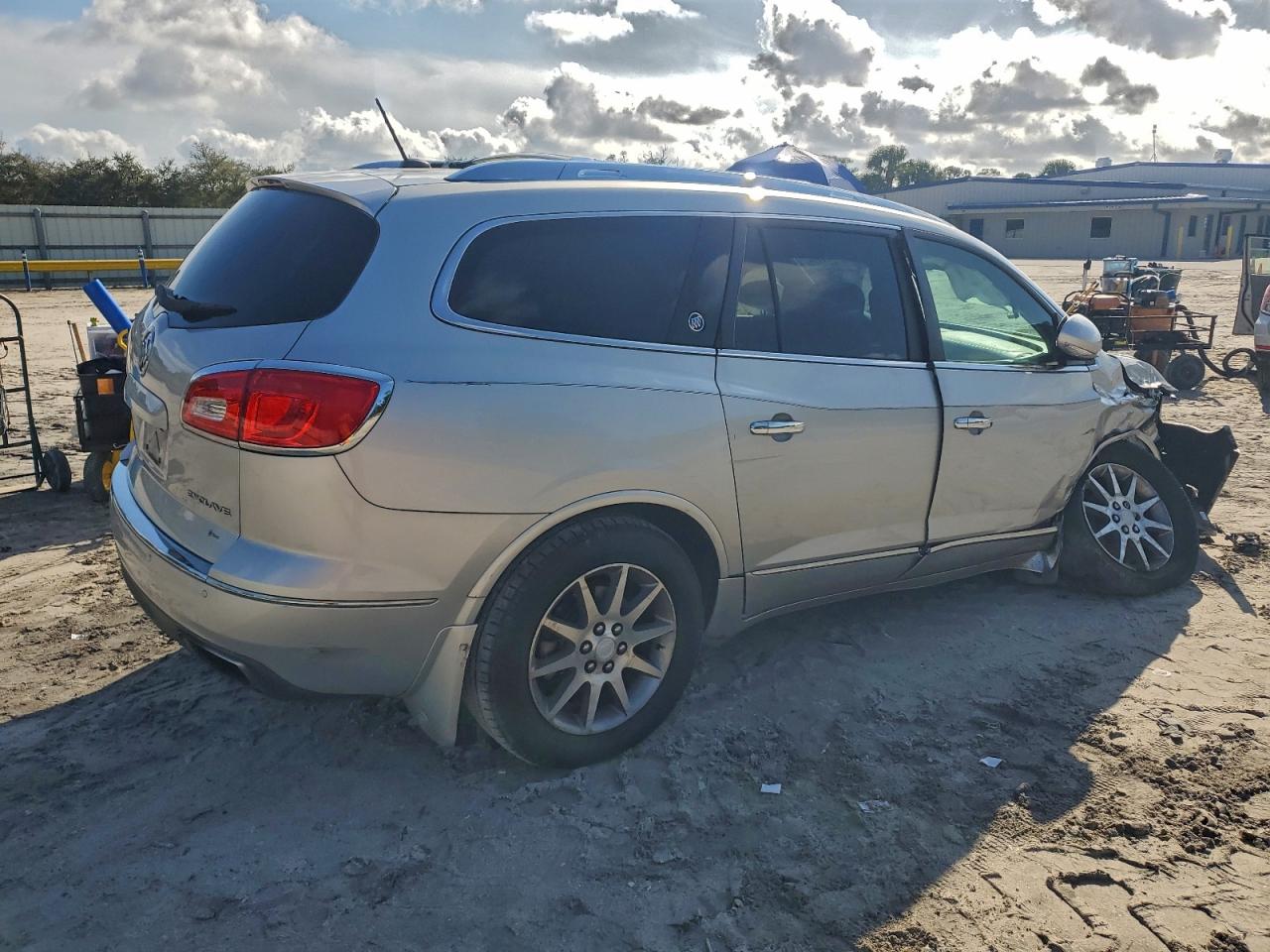 2015 BUICK ENCLAVE photo 3
