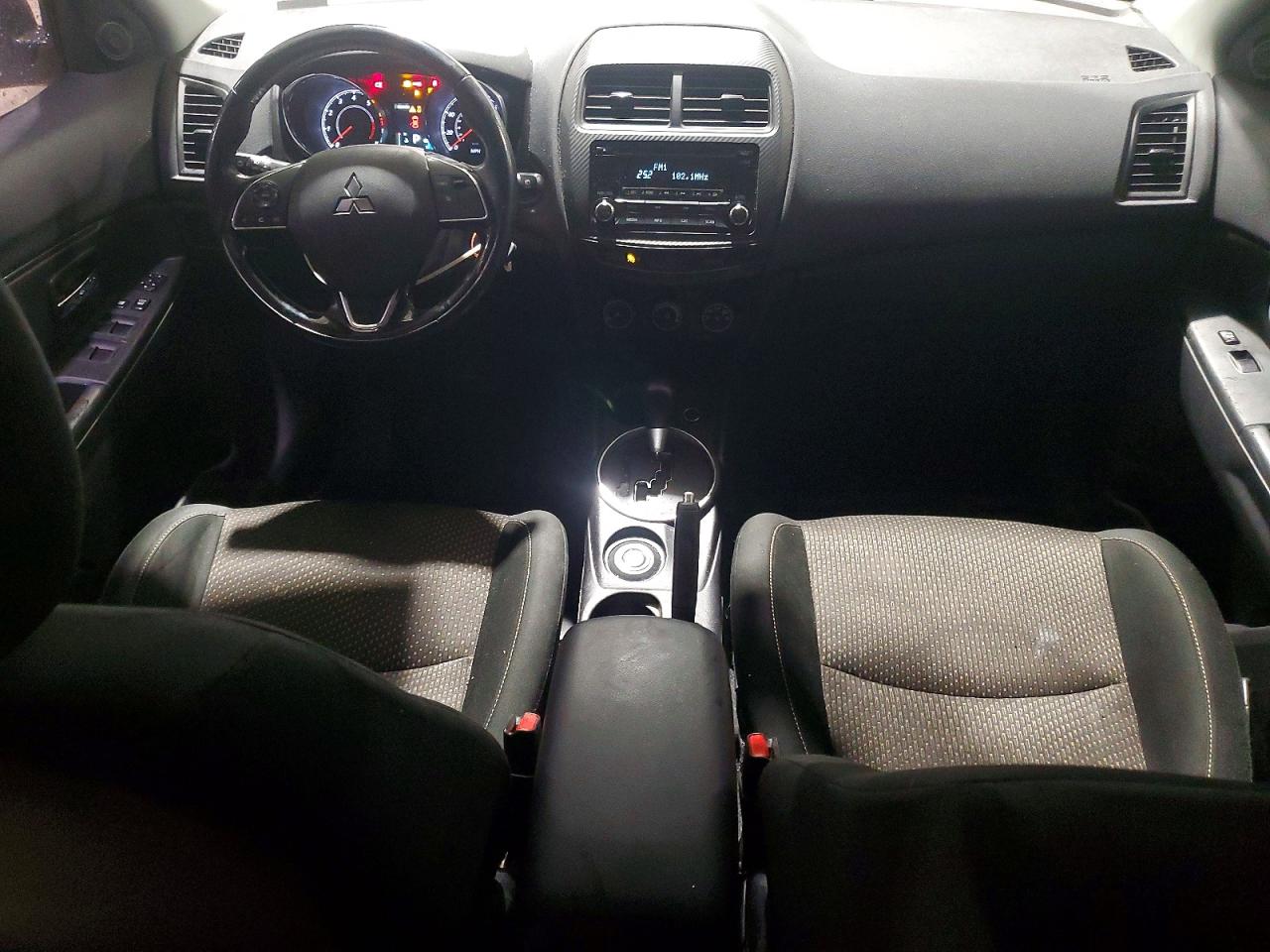 2016 MITSUBISHI OUTLANDER SPORT ES photo 8