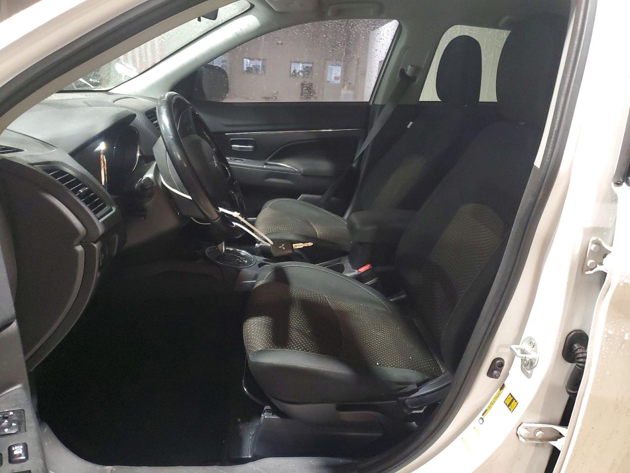 2016 MITSUBISHI OUTLANDER SPORT ES photo 7