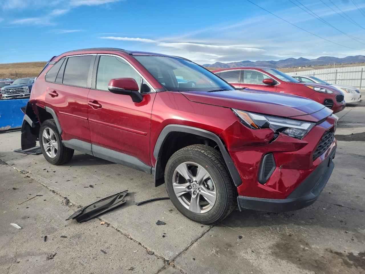 2024 TOYOTA RAV4 XLE photo 7
