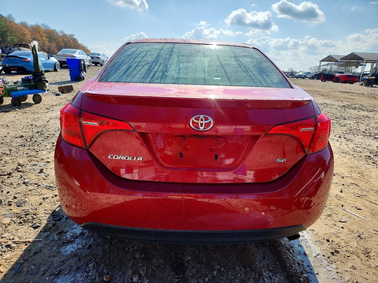 2018 TOYOTA COROLLA L photo 11