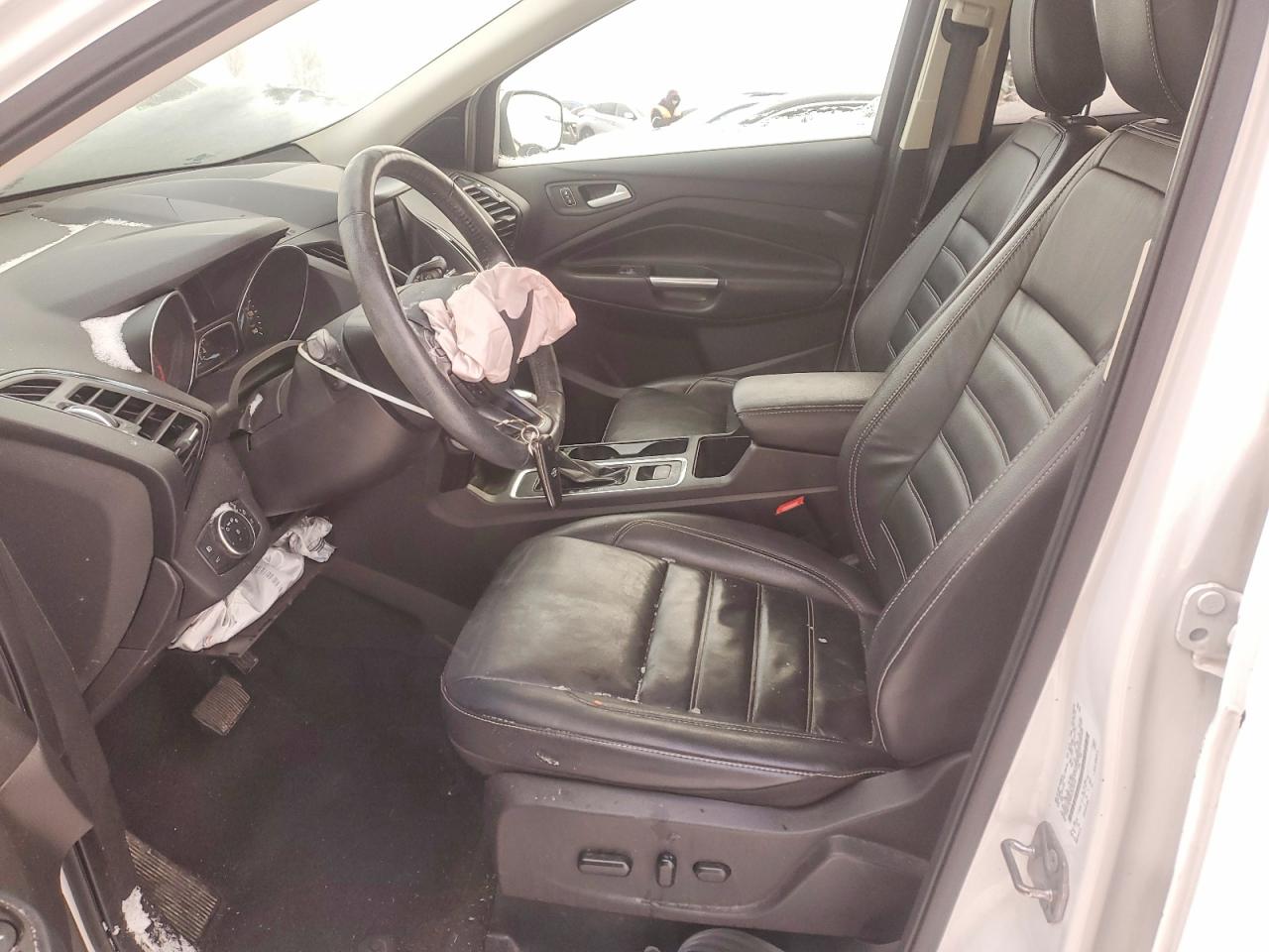2019 FORD ESCAPE TITANIUM photo 13
