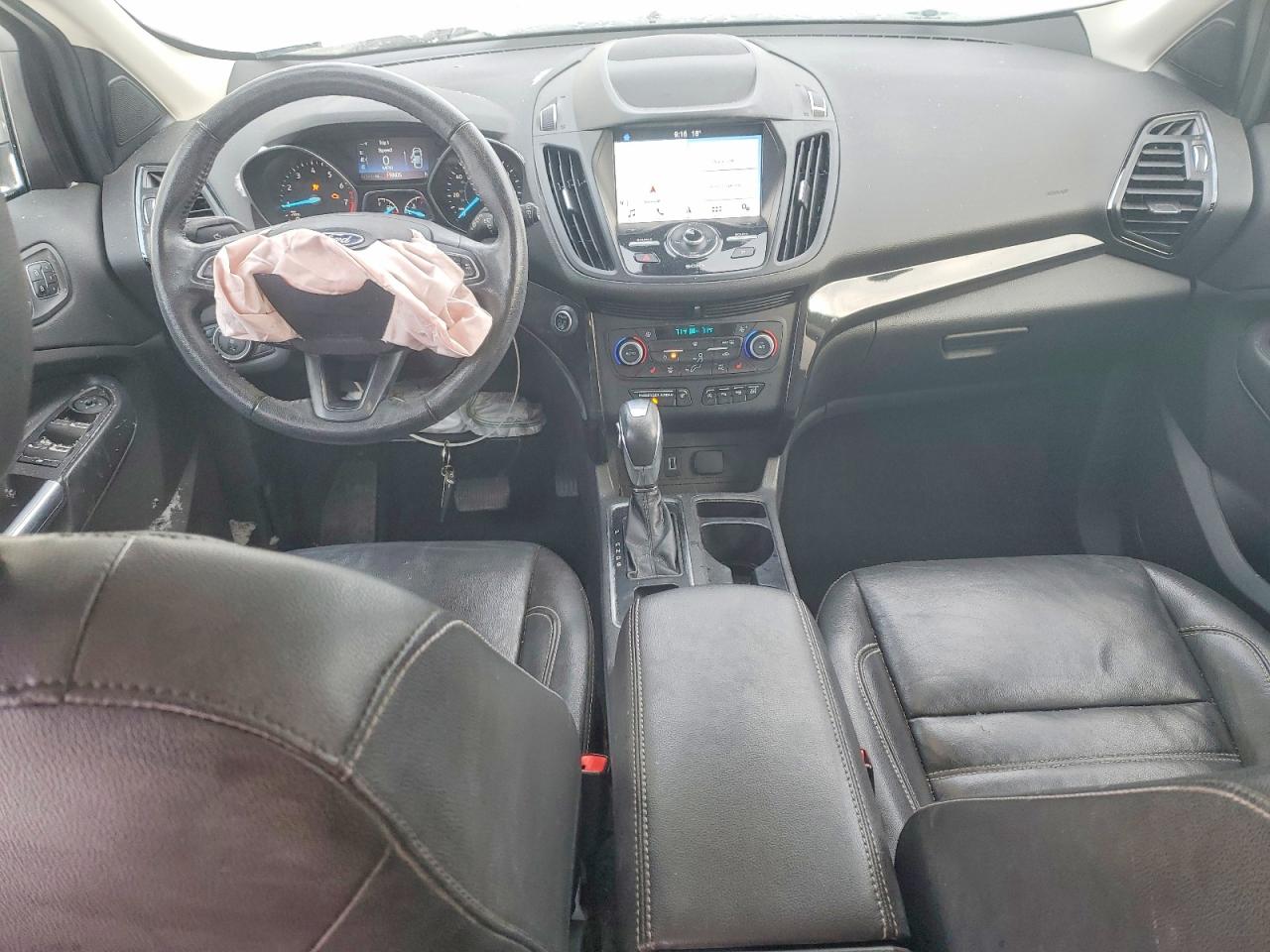 2019 FORD ESCAPE TITANIUM photo 15