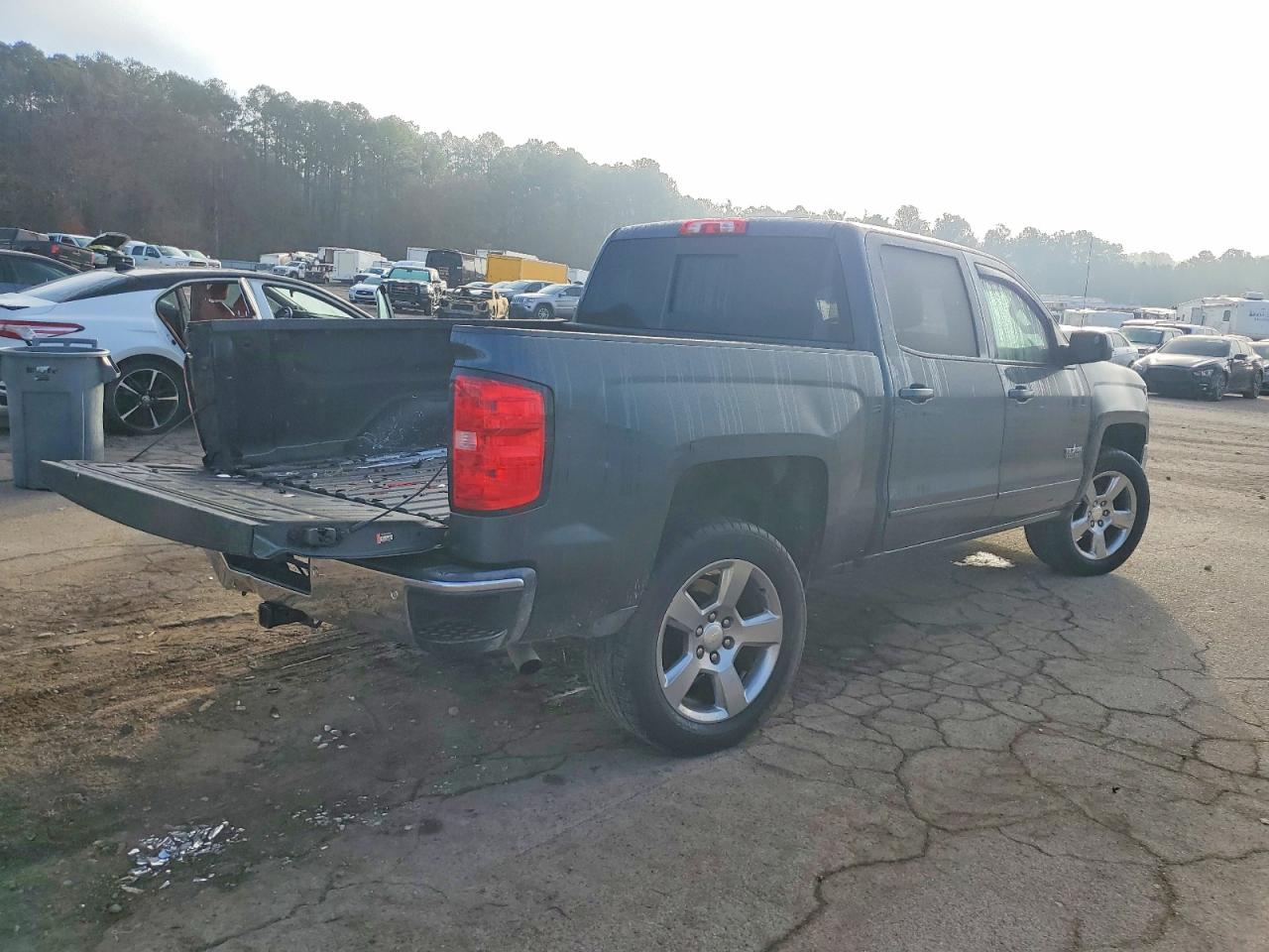 2018 CHEVROLET SILVERADO C1500 LT photo 5