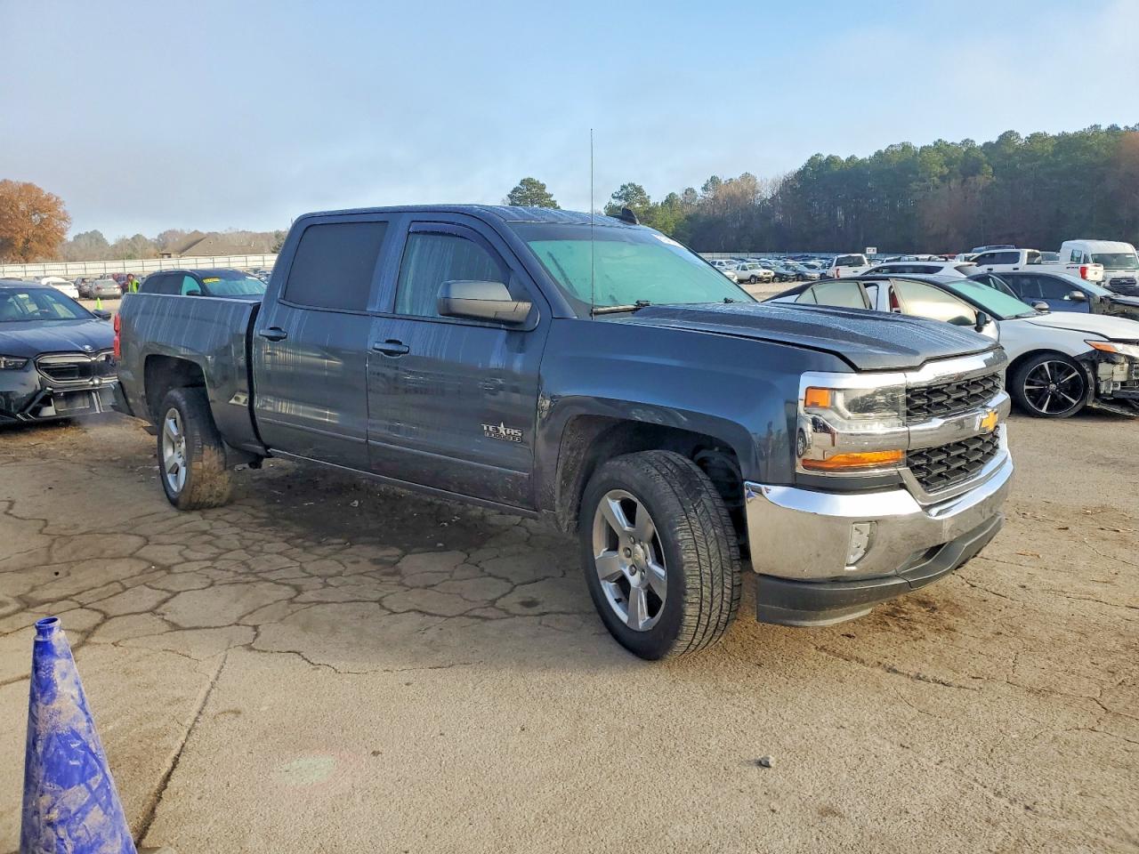 2018 CHEVROLET SILVERADO C1500 LT photo 7