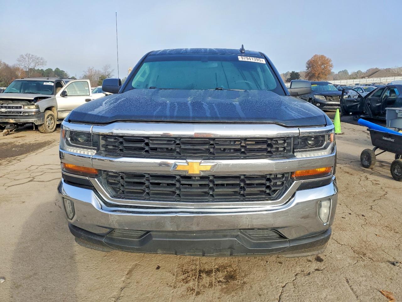 2018 CHEVROLET SILVERADO C1500 LT photo 9
