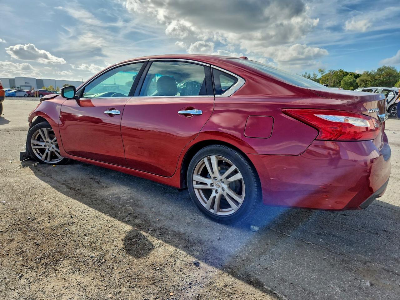 2016 NISSAN ALTIMA photo 2