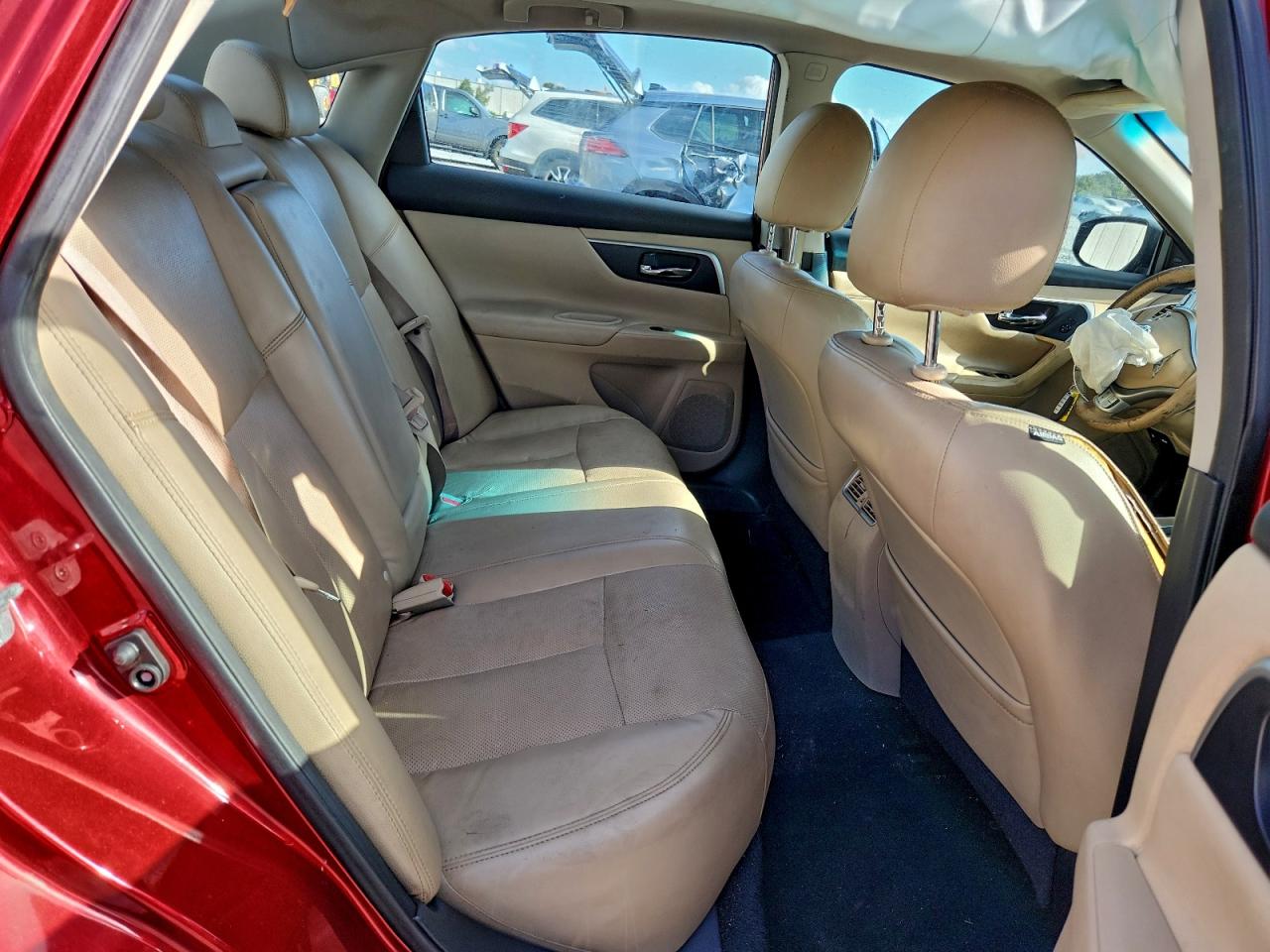 2016 NISSAN ALTIMA photo 10