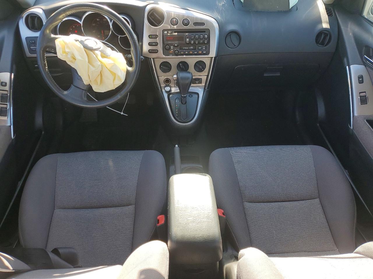 2004 TOYOTA COROLLA MATRIX XR photo 8