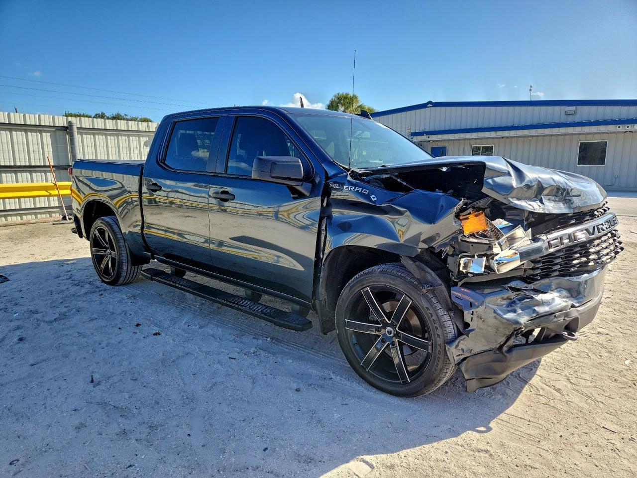 2020 CHEVROLET SILVERADO C1500 CUSTOM photo 7