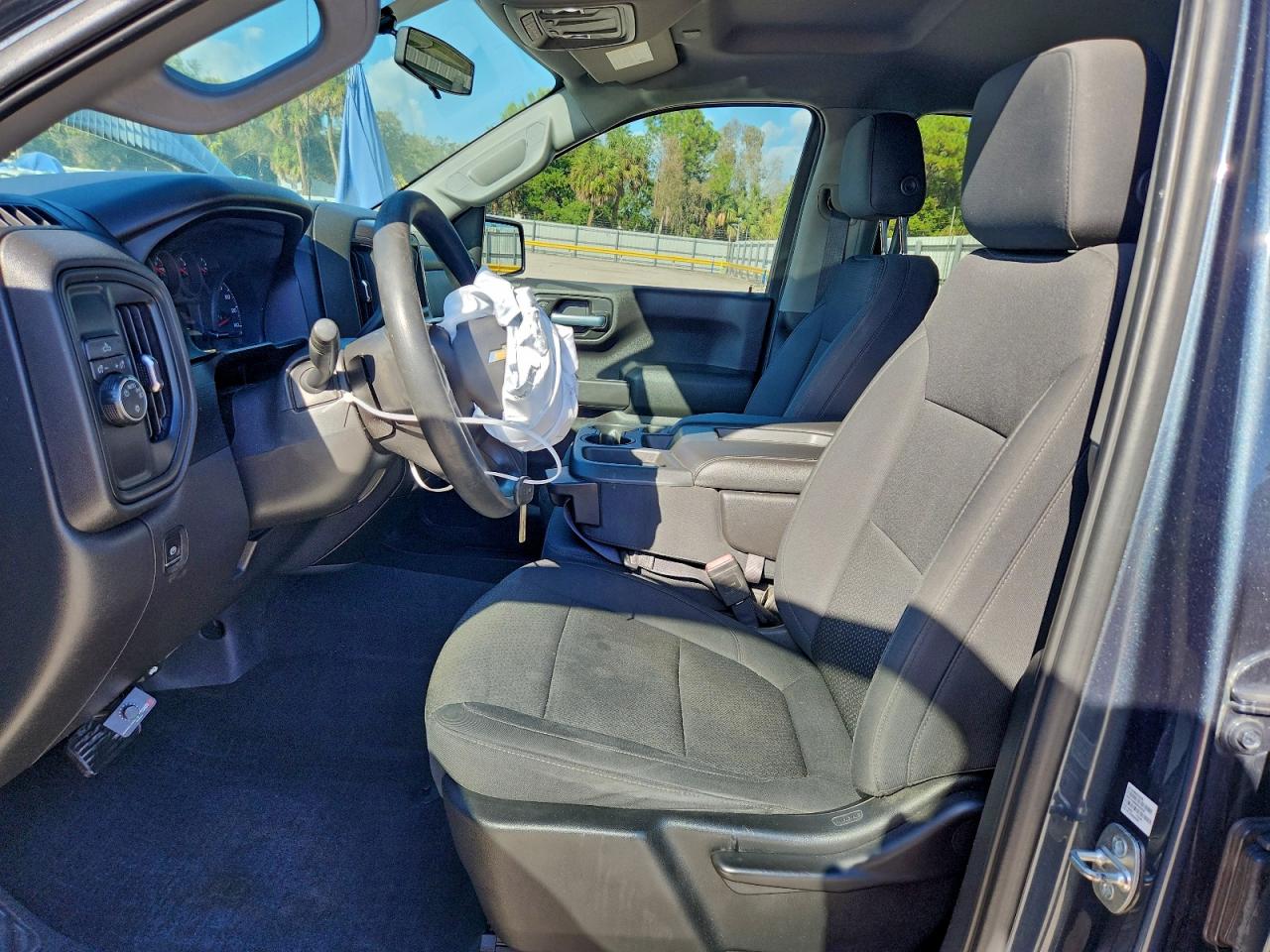 2020 CHEVROLET SILVERADO C1500 CUSTOM photo 13
