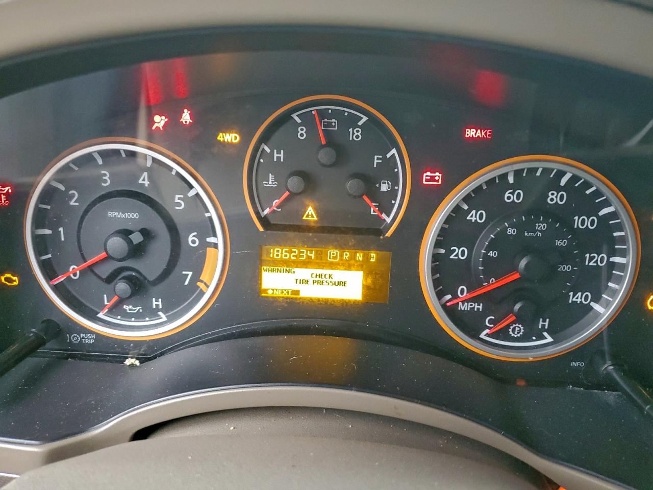 2012 NISSAN ARMADA SV photo 25