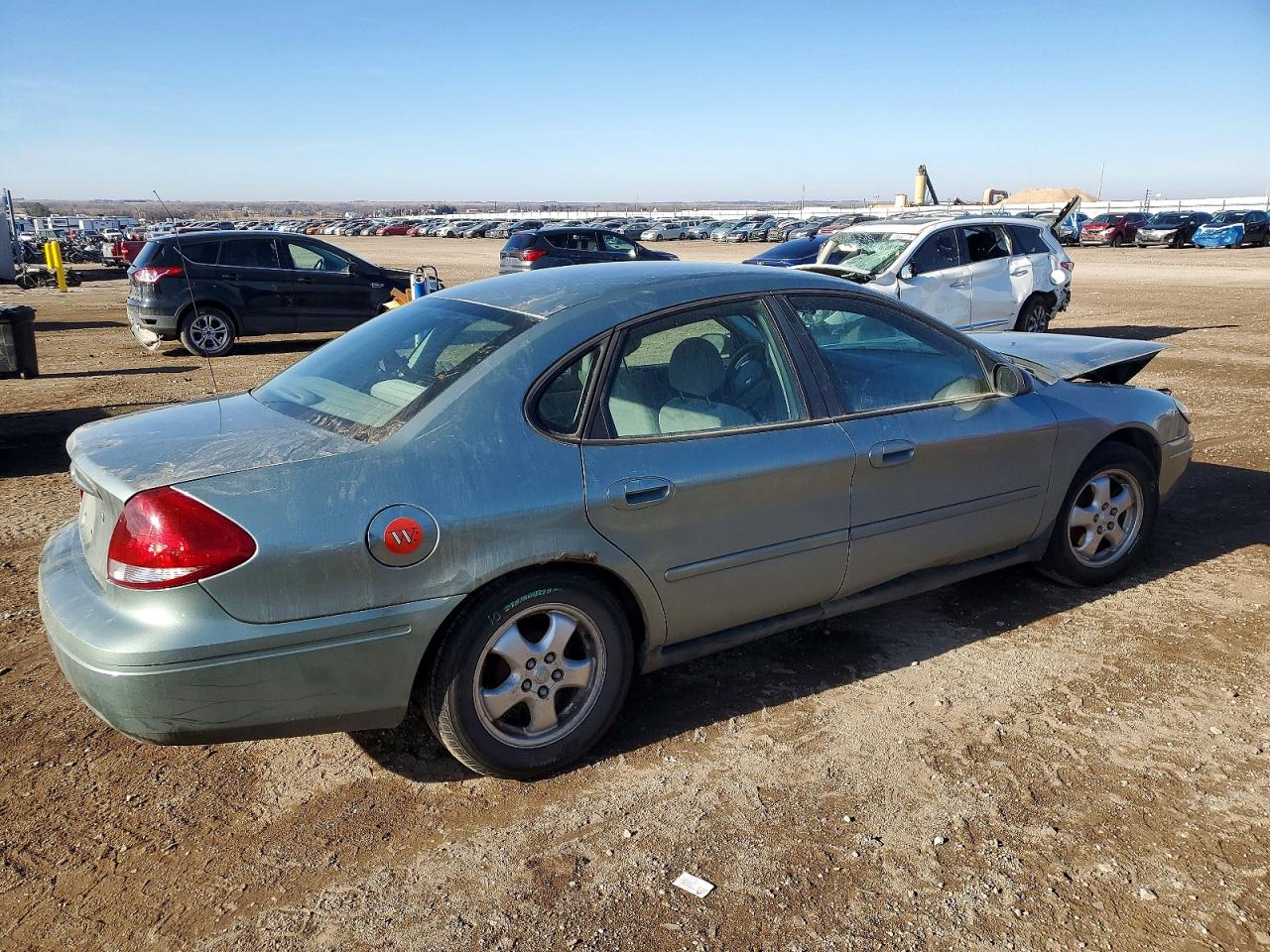 2005 FORD TAURUS SE photo 7