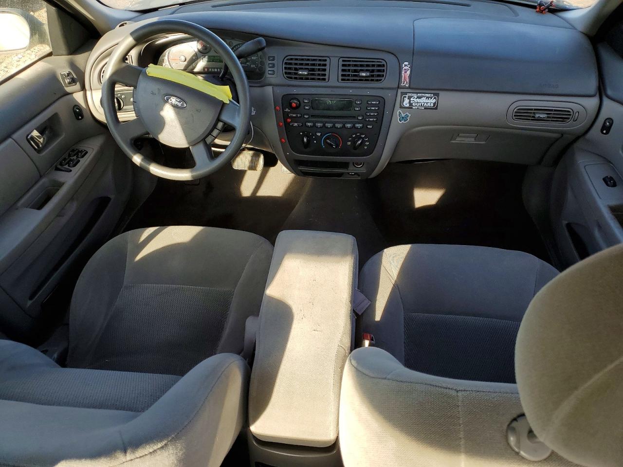 2005 FORD TAURUS SE photo 22