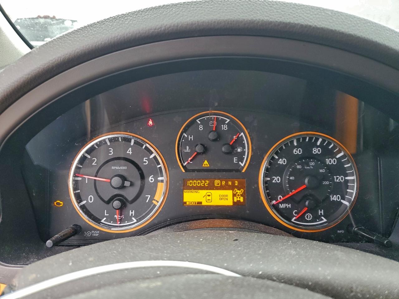 2013 NISSAN ARMADA SV photo 17