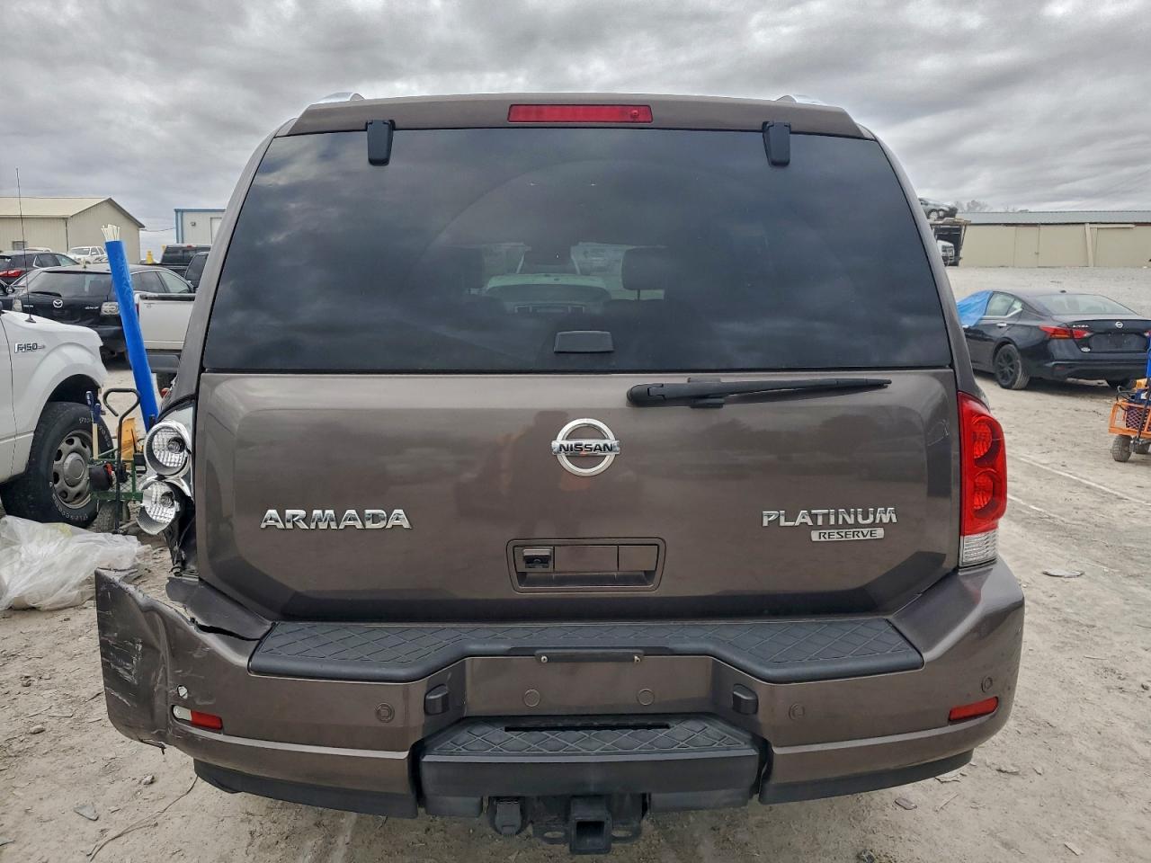 2013 NISSAN ARMADA SV photo 11