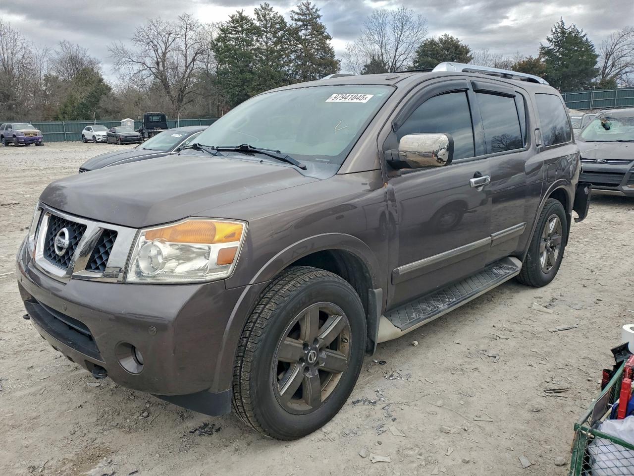2013 NISSAN ARMADA