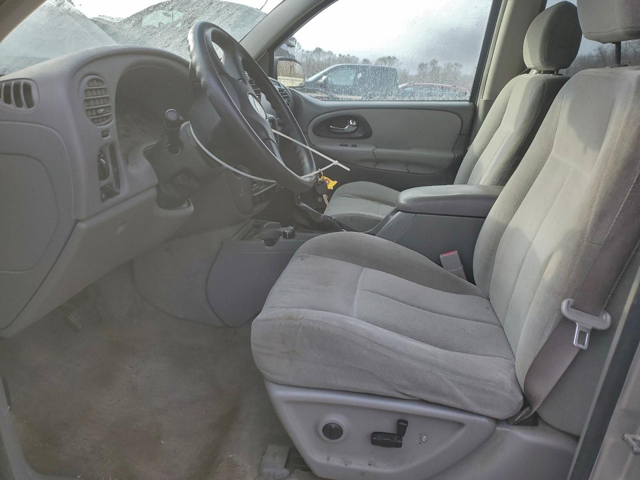 2005 CHEVROLET TRAILBLAZER EXT LS photo 7
