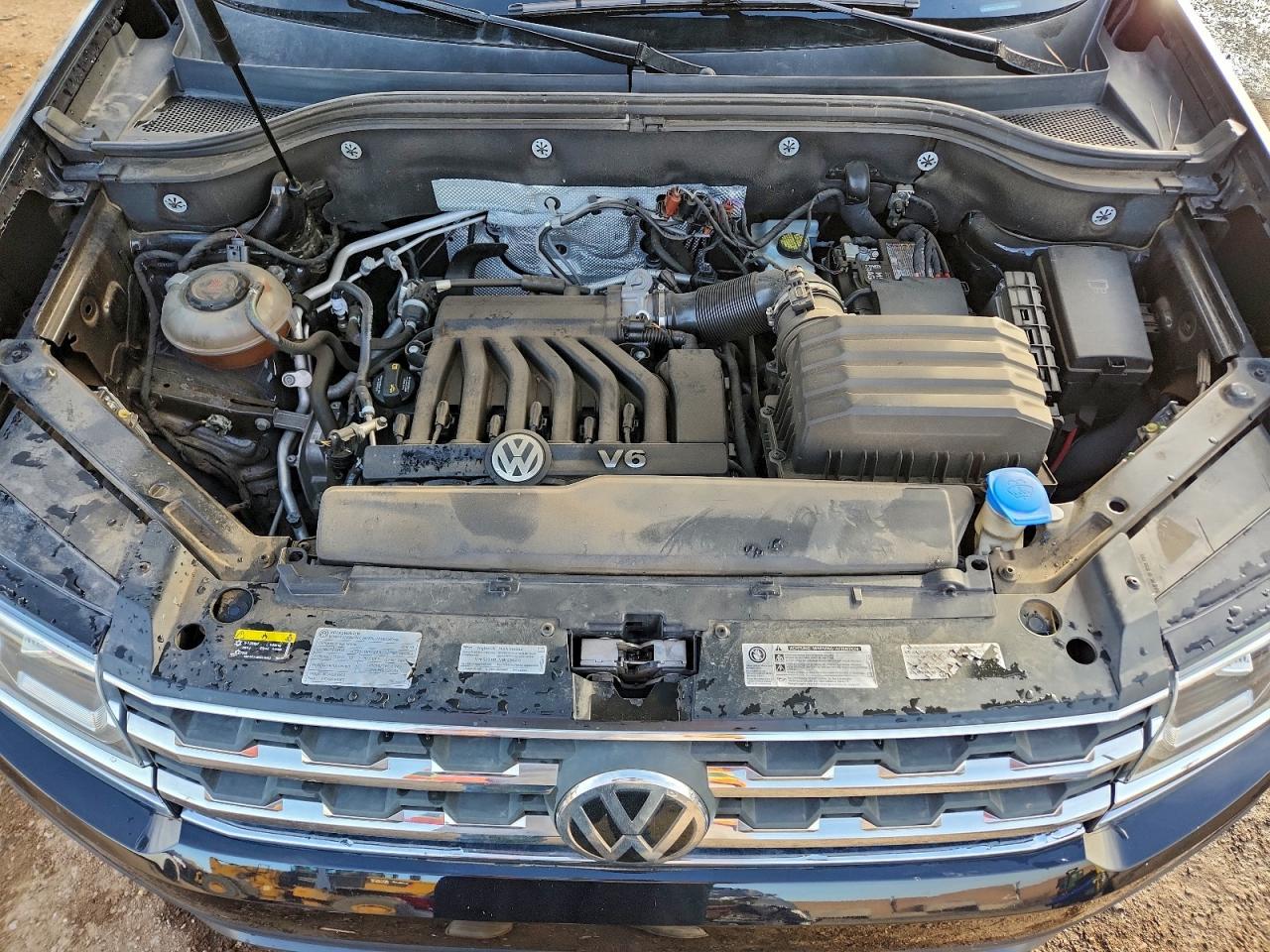 2018 VOLKSWAGEN ATLAS SEL PREMIUM photo 12