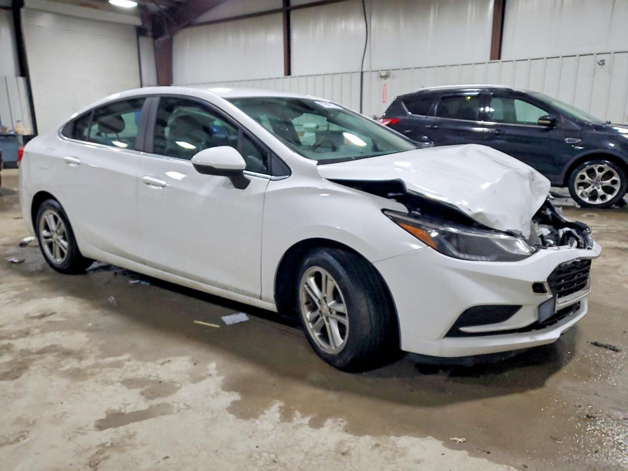 2017 CHEVROLET CRUZE LT photo 7