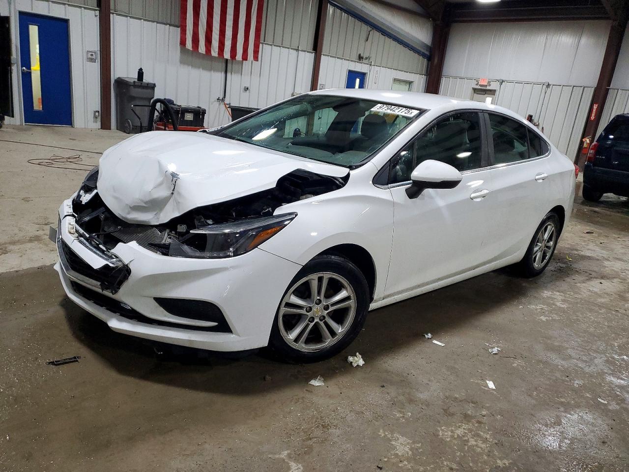 2017 CHEVROLET CRUZE