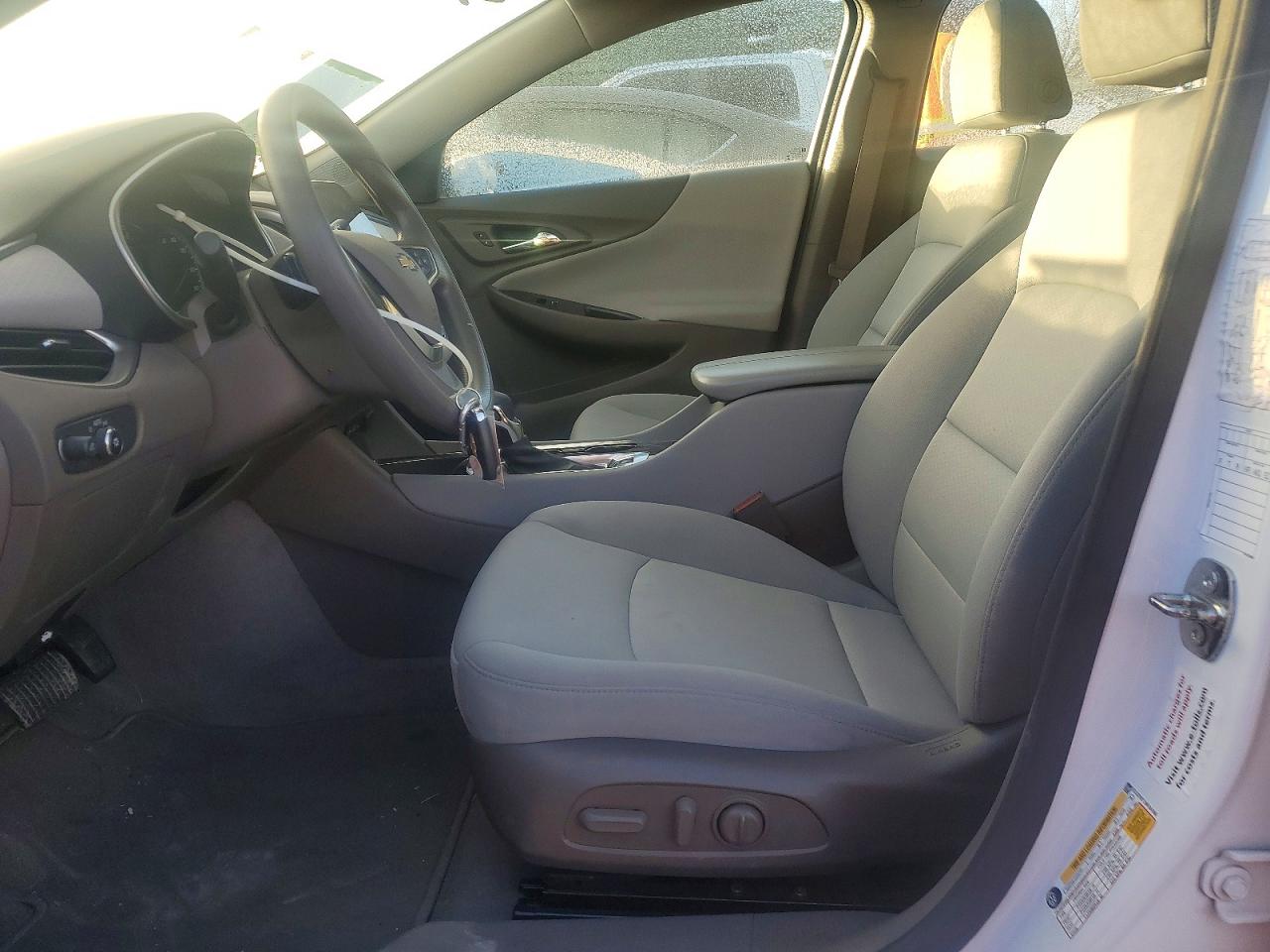 2022 CHEVROLET MALIBU LT photo 7