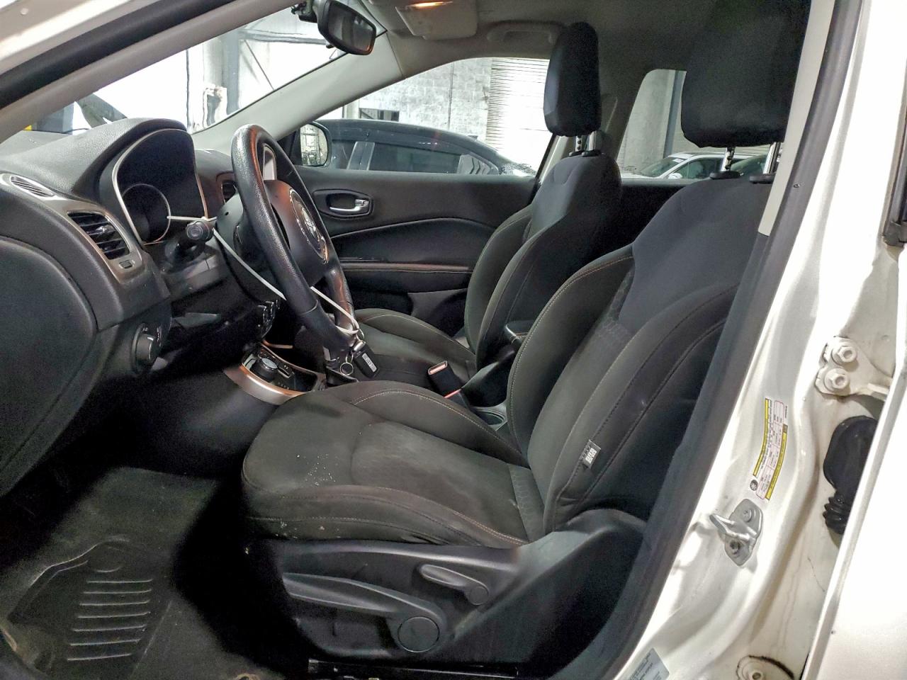 2017 JEEP COMPASS SPORT photo 19