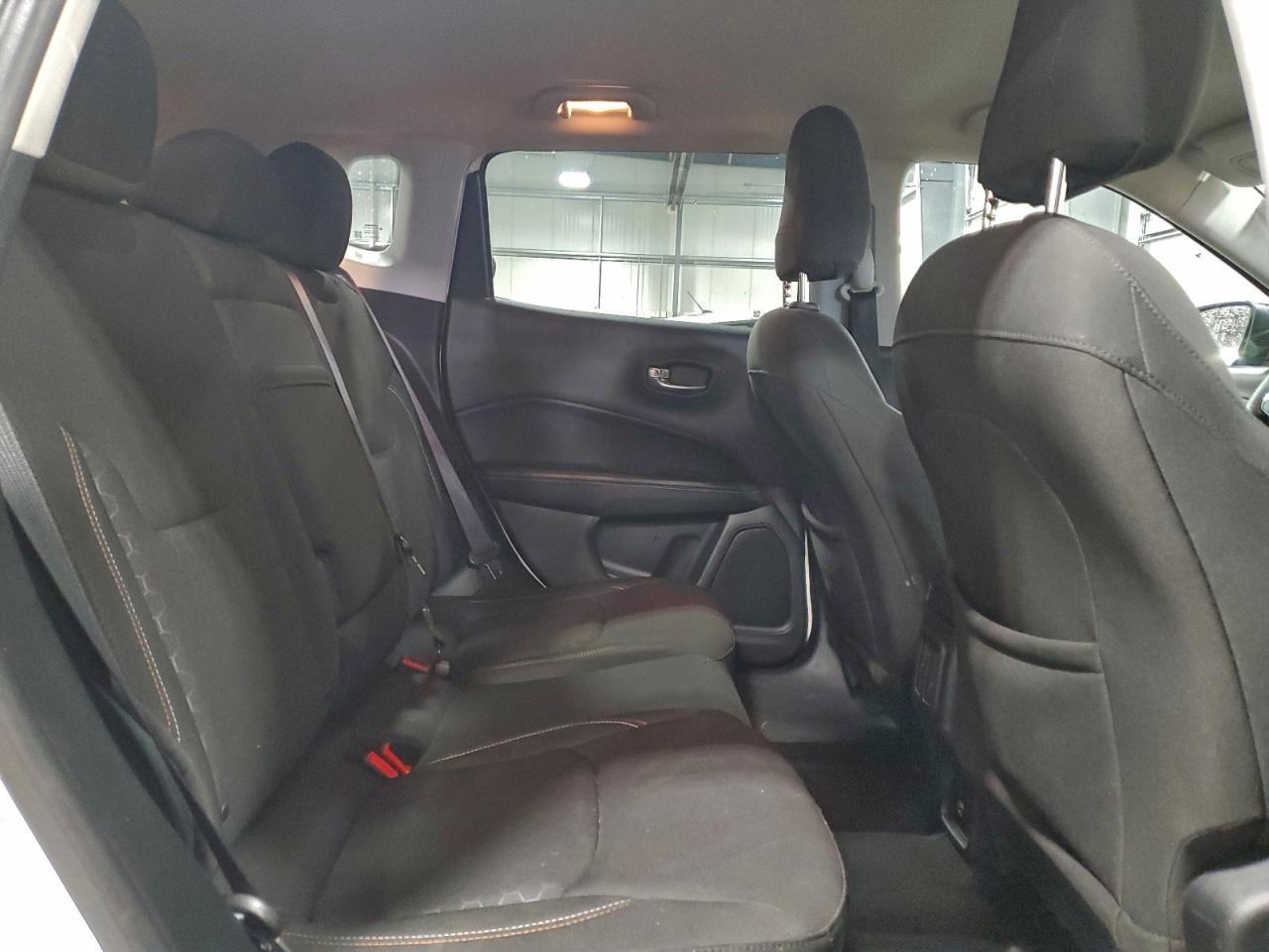 2017 JEEP COMPASS SPORT photo 31