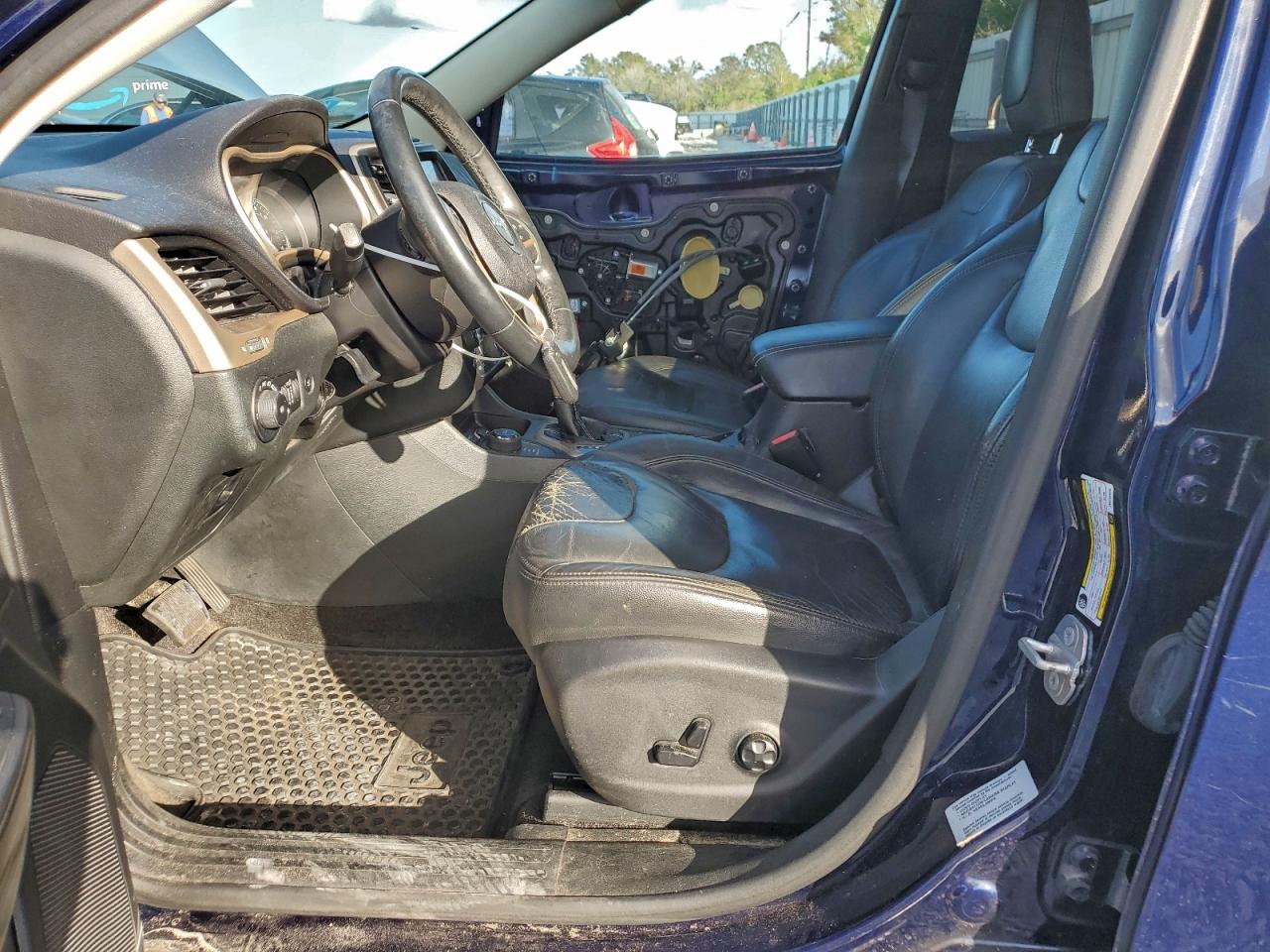 2015 JEEP CHEROKEE LATITUDE photo 7